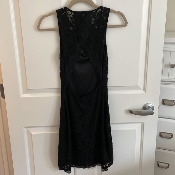 Express lace mini-dress, black, size extra small - Picture 7 of 7